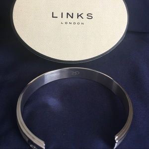 Links London Limited Edition Clinique Bracelet